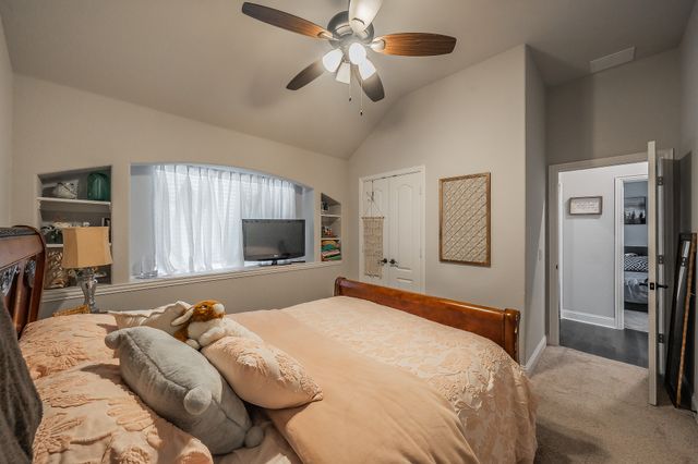 1036 Kingston Drive, Godley, TX 76044