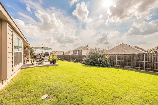 1036 Kingston Drive, Godley, TX 76044