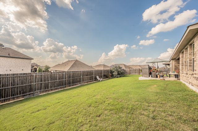 1036 Kingston Drive, Godley, TX 76044