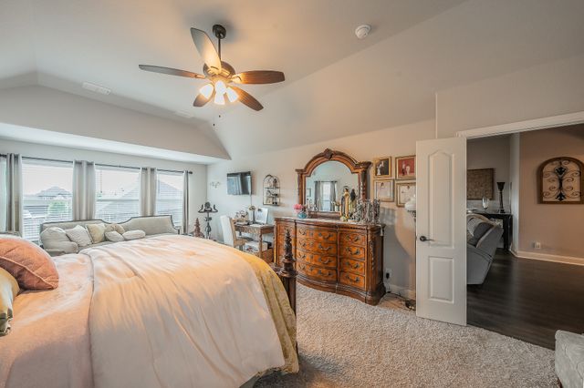 1036 Kingston Drive, Godley, TX 76044