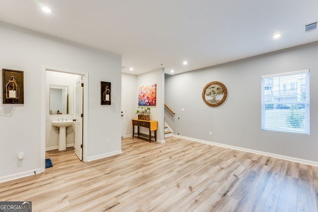 399 Skylar Way SE, Atlanta, GA 30315