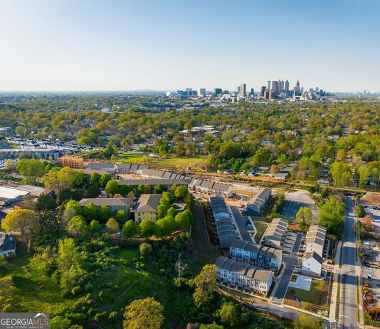 399 Skylar Way SE, Atlanta, GA 30315