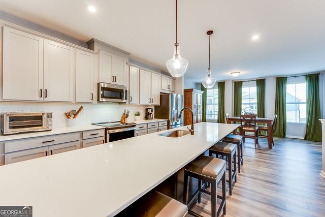399 Skylar Way SE, Atlanta, GA 30315
