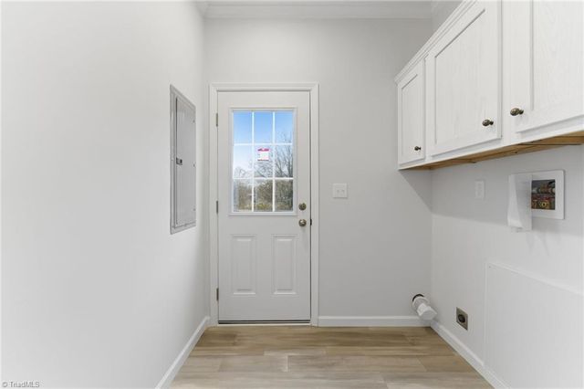 450 Hastings Hill Road, Kernersville, NC 27284