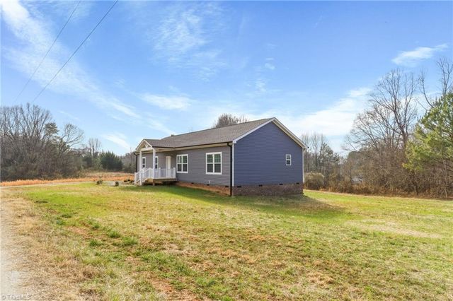 450 Hastings Hill Road, Kernersville, NC 27284