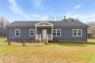 450 Hastings Hill Road, Kernersville, NC 27284
