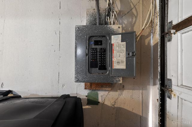 700 Wilbud Drive, Cincinnati, OH 45205