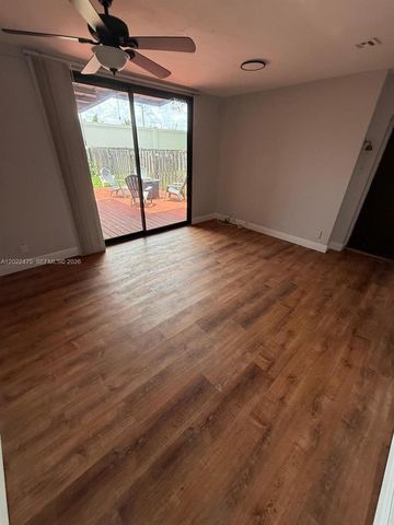 9116 NW 35th Pl 0, Sunrise, FL 33351