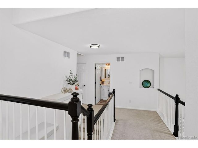 4858 Waldenwood Pl, Highlands Ranch, CO 80130