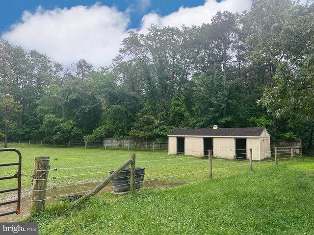 2646 TUCKAHOE RD, Franklinville, NJ 08322