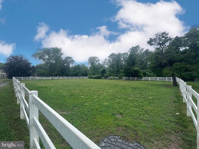 2646 TUCKAHOE RD, Franklinville, NJ 08322