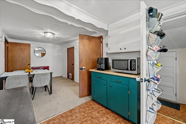 6 Fuller Street, Pelzer, SC 29669