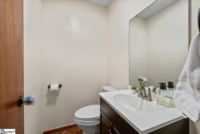 6 Fuller Street, Pelzer, SC 29669