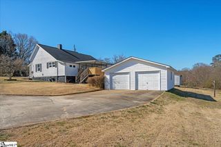 6 Fuller Street, Pelzer, SC 29669