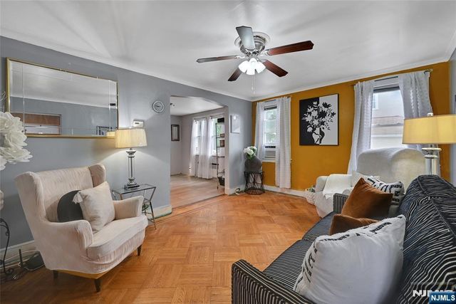 35 Colling Avenue, Rochelle Park, NJ 07662