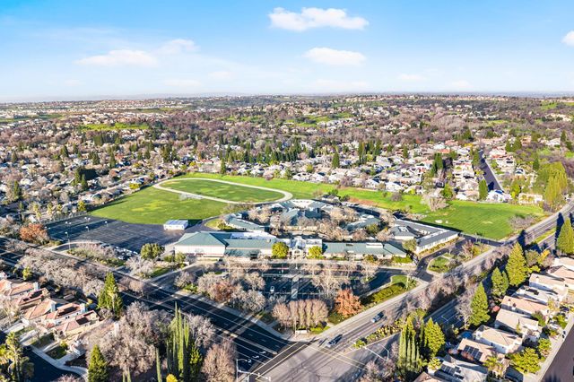 5116 Camden Rd, Rocklin, CA 95765