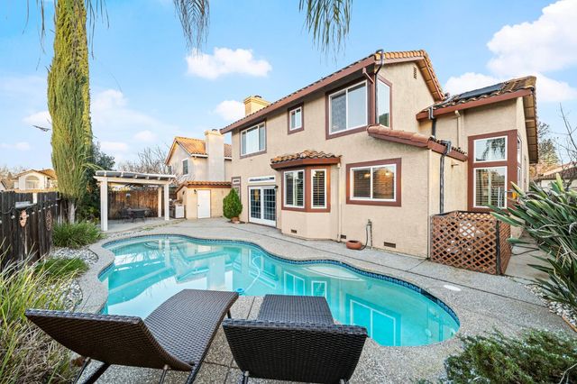 5116 Camden Rd, Rocklin, CA 95765