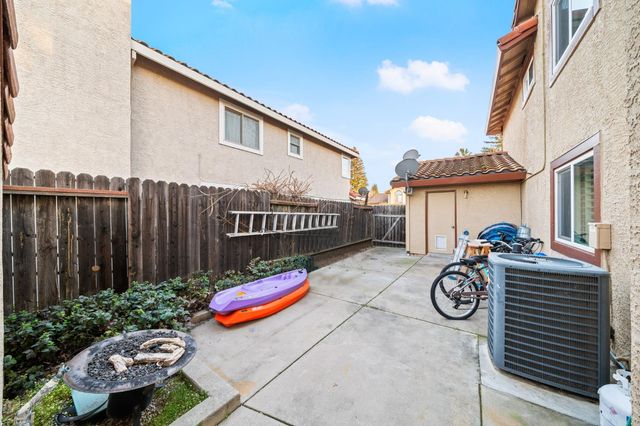 5116 Camden Rd, Rocklin, CA 95765