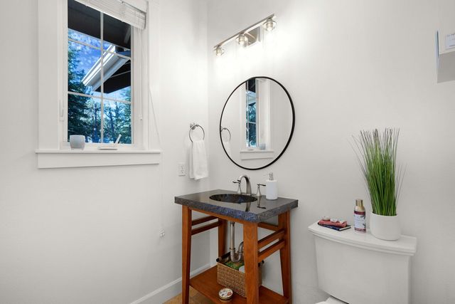 1265 NW Remarkable Drive, Bend, OR 97703