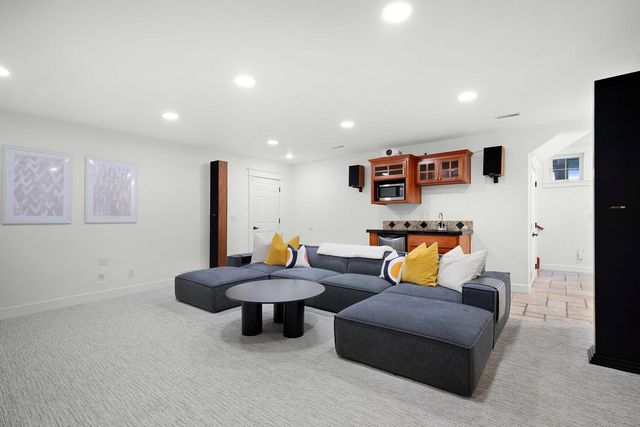 1265 NW Remarkable Drive, Bend, OR 97703