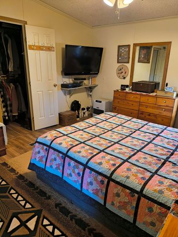 235 N Roosevelt Street, Merrill, OR 97633