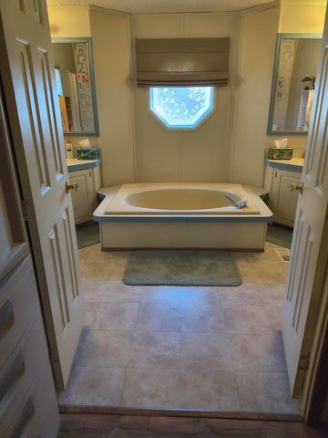 235 N Roosevelt Street, Merrill, OR 97633