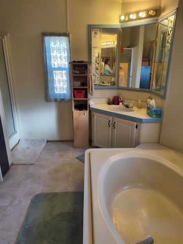 235 N Roosevelt Street, Merrill, OR 97633