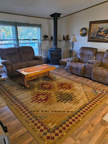 235 N Roosevelt Street, Merrill, OR 97633