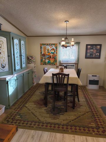 235 N Roosevelt Street, Merrill, OR 97633