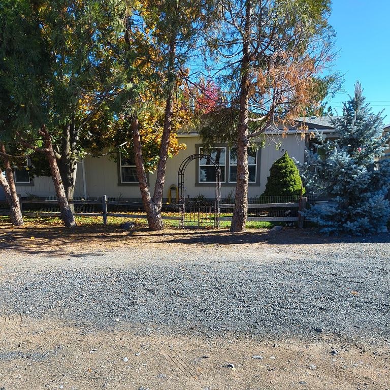 235 N Roosevelt Street, Merrill, OR 97633