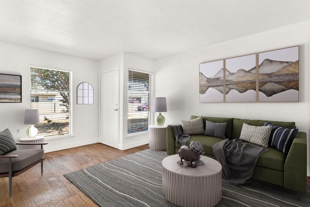 316 Hilltop Avenue B, Richardson, TX 75081