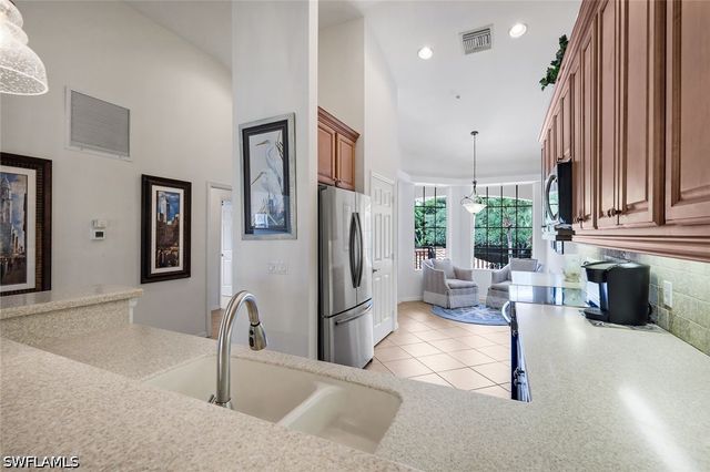 12080 Matera LN 204, Bonita Springs, FL 34135