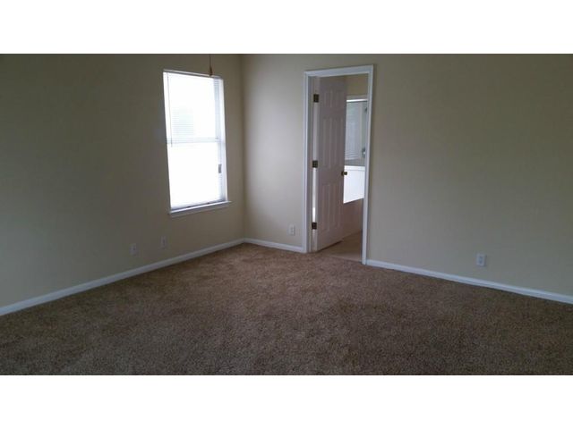 706 Maplecreek DR, Leander, TX 78641