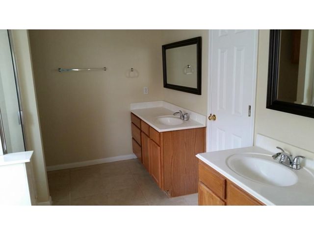 706 Maplecreek DR, Leander, TX 78641