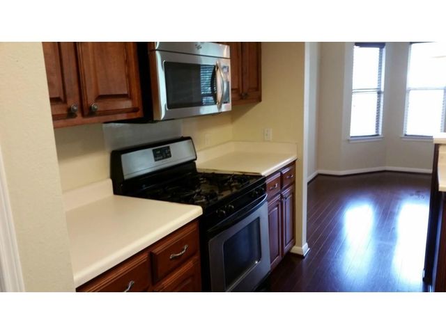 706 Maplecreek DR, Leander, TX 78641