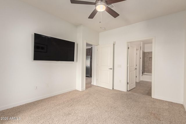 2511 W QUEEN CREEK Road 239, Chandler, AZ 85248