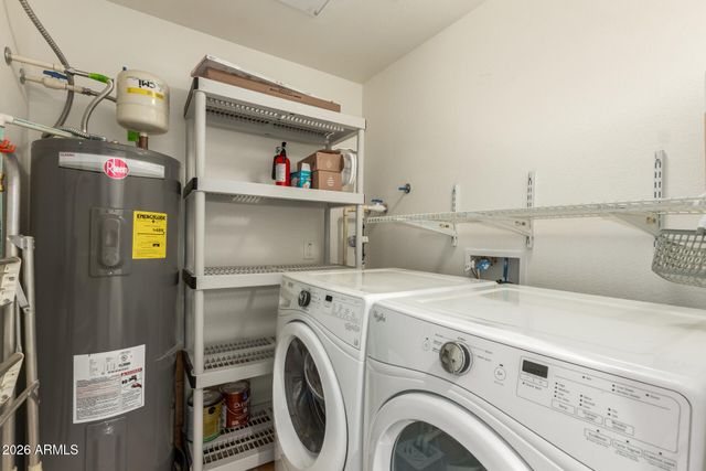 2511 W QUEEN CREEK Road 239, Chandler, AZ 85248