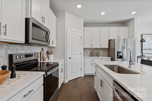 116 Satchel Court, Mooresville, NC 28115