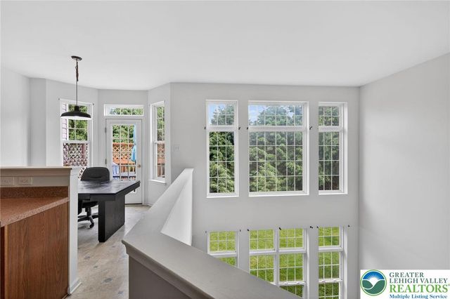 1071 King Way, Upper Macungie Twp, PA 18031