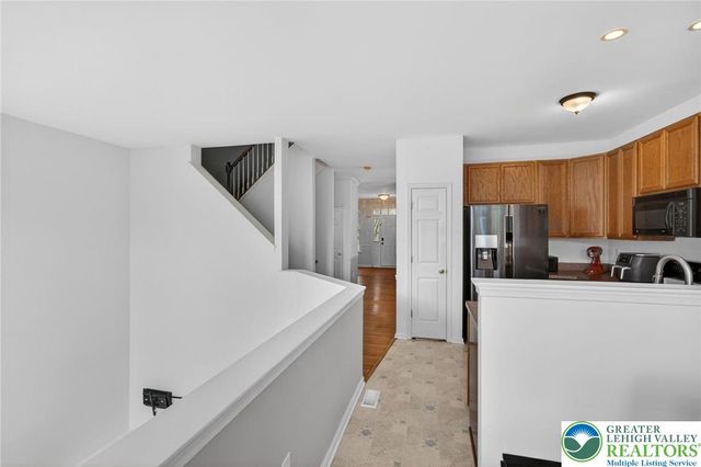1071 King Way, Upper Macungie Twp, PA 18031