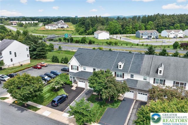 1071 King Way, Upper Macungie Twp, PA 18031