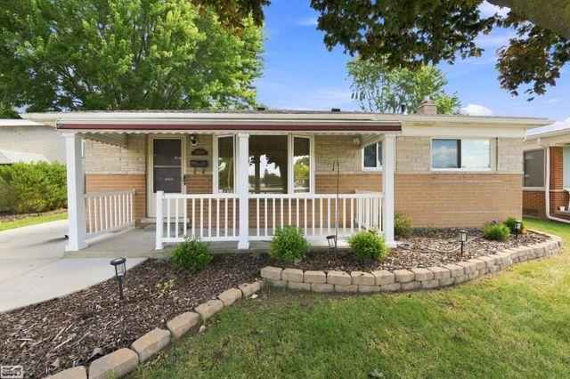 30648 Calahan Street, Roseville, MI 48066