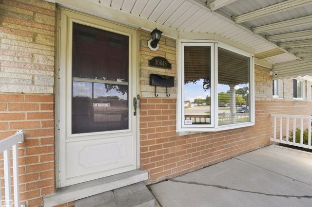 30648 Calahan Street, Roseville, MI 48066