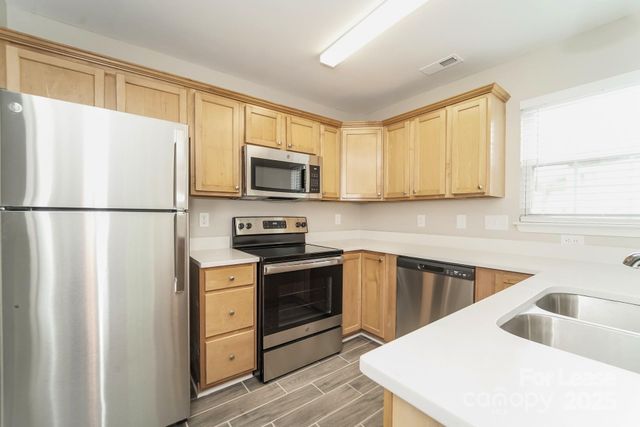 7209 Emden Court, Charlotte, NC 28213