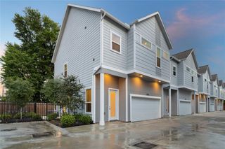 849 Mansfield Street D, Houston, TX 77091