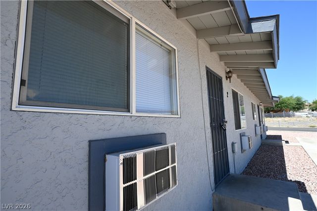 320 North 16th Street 2, Las Vegas, NV 89101