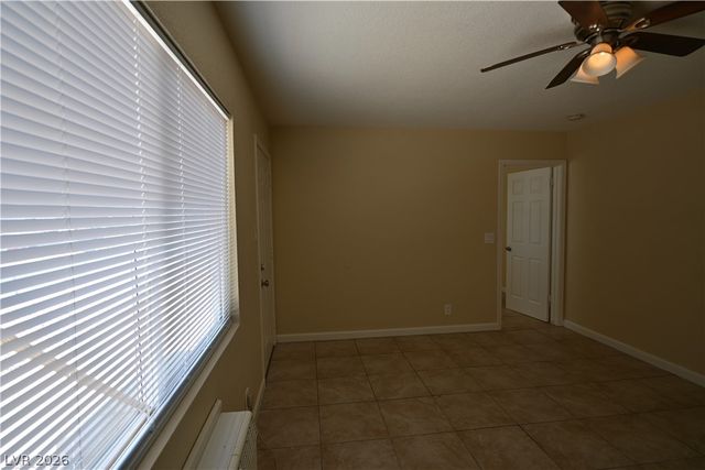 320 North 16th Street 2, Las Vegas, NV 89101