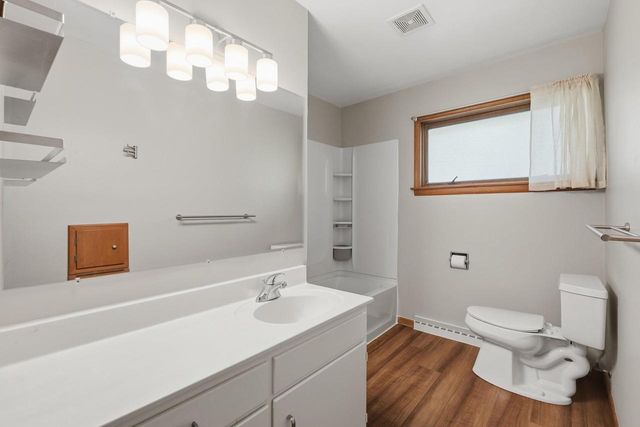 402 E Dean Avenue, Madison, WI 53716