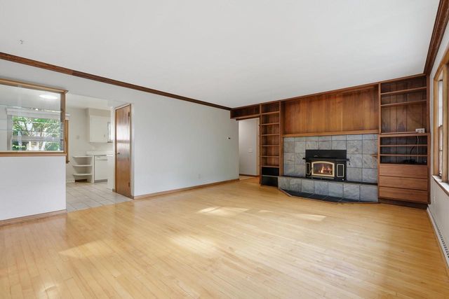 402 E Dean Avenue, Madison, WI 53716