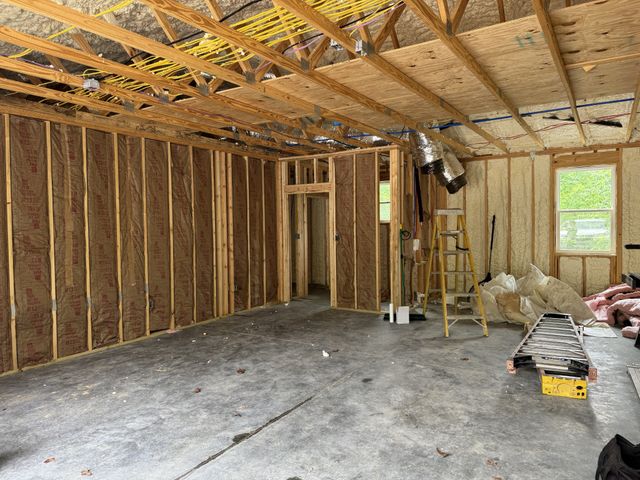 93 Wyatt Lane, Linden, TN 37096